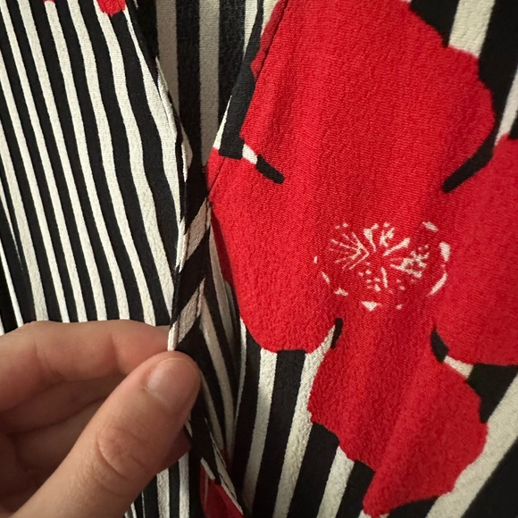 Madewell Ruffle Wrap Dress in Candied Orchid - Picture 5 of 7